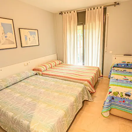 アパート Litoral Costa Dorada - Marina Bajo Only Families