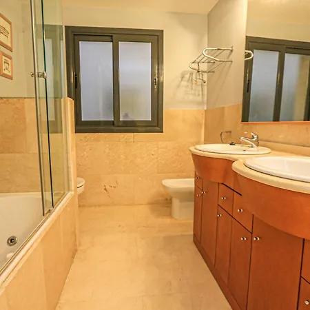 Litoral Costa Dorada - Marina Bajo Only Families *